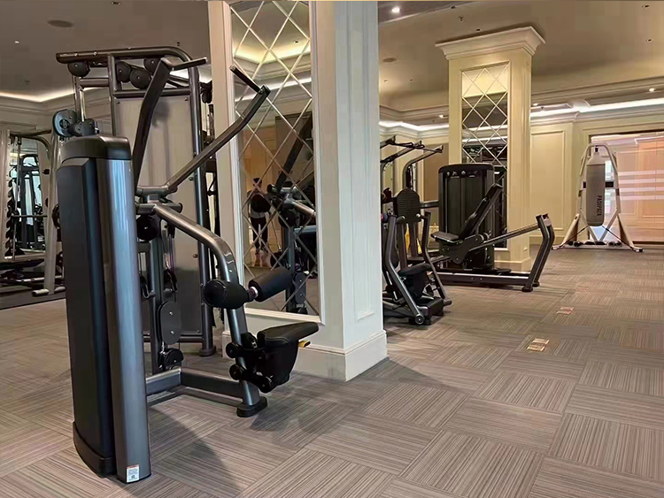 美国力健lifefitness健身设备苏州健身器材.jpg