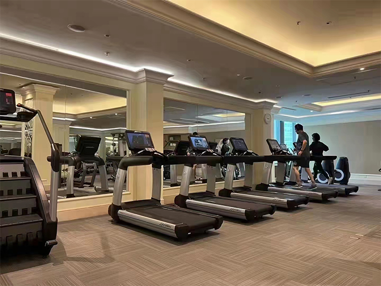 力健life酒店健身房健身器材进口健身设备案例.jpg
